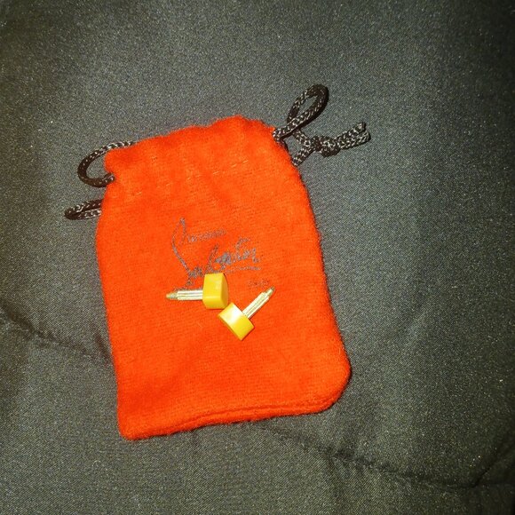 LV Pink Heels 🎀 - Picture 3 of 5